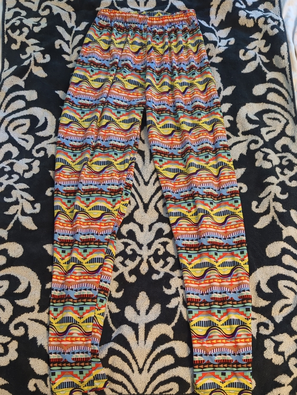 Multicolor Tribal Print Leggings - Super Stretch, Pregnancy Friendly